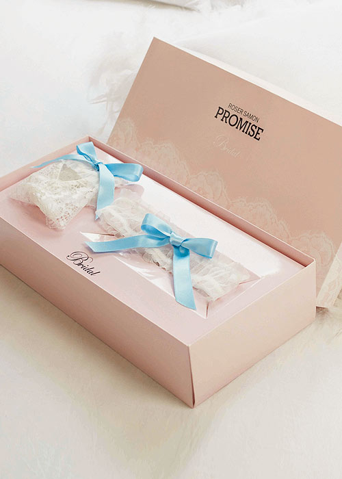 Promise Brides Gift Garter Band And Brief Set SideZoom 3