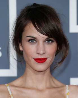 Alexa-chung-hair-first-look-at-her-l-oreal-campaign