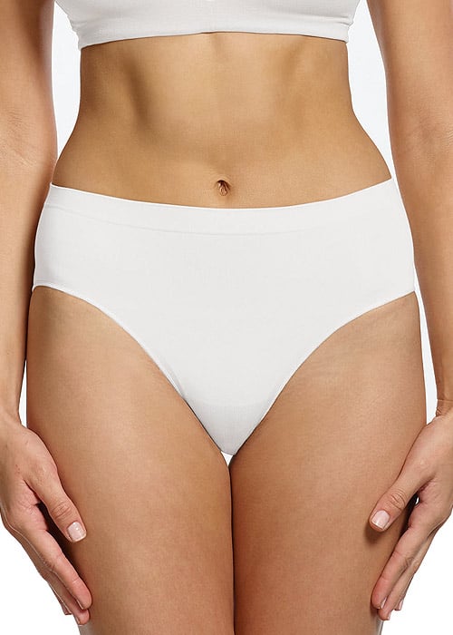 Ambra Body Soft Hi Cut Seamfree Brief image