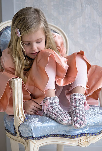 Bonnie Doon Girls Winter Trail Slipper Socks image