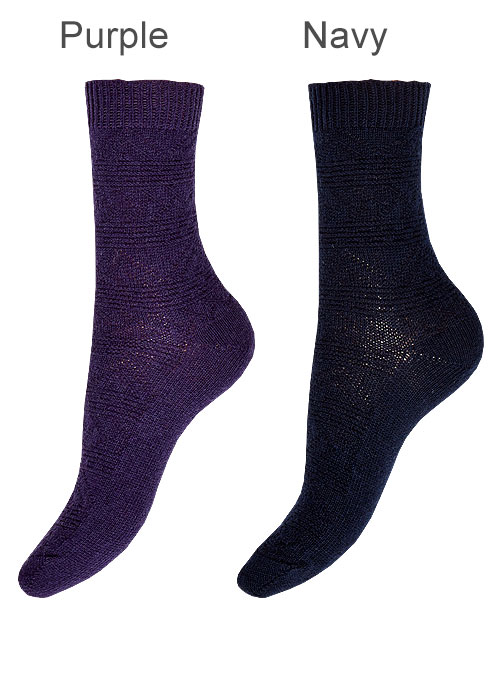 Charnos Cashmere Fairisle Socks SideZoom 3