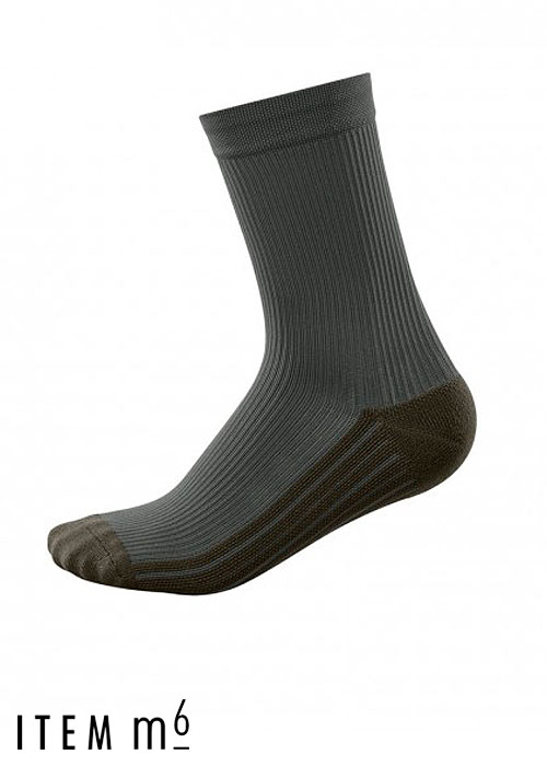 ITEM m6 Men Fine Ribbed Socks SideZoom 2