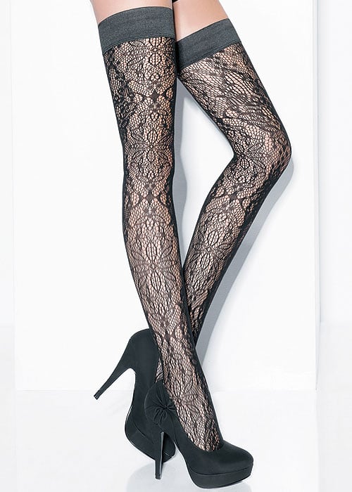 Pierre Mantoux Lucy Hold Ups image