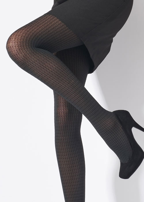 Pretty Polly Dogtooth Tights BottomZoom 2