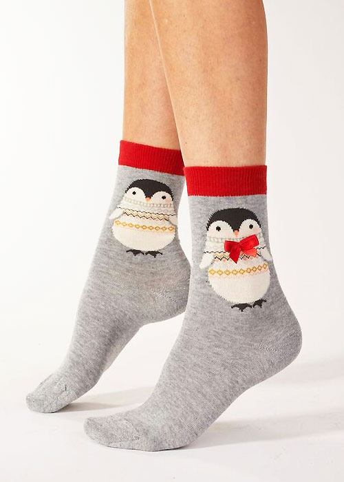 Pretty Polly Penguin Bow Socks