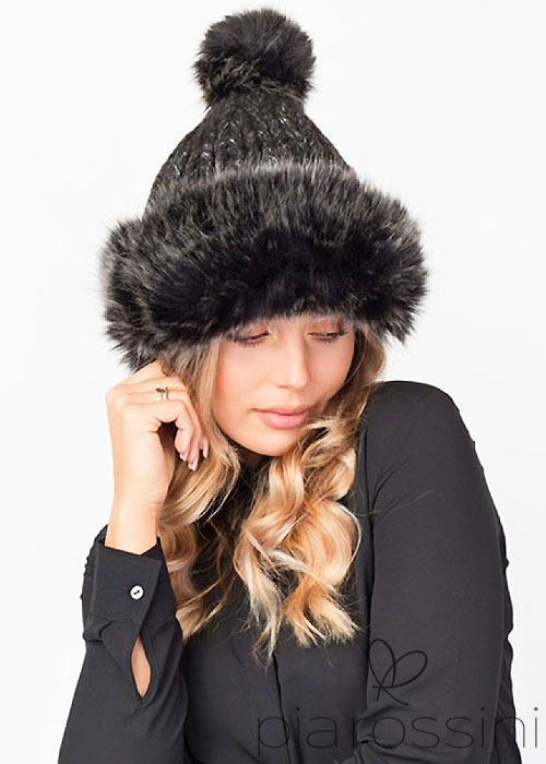 Pia Rossini Cara Knitted Hat SideZoom 1