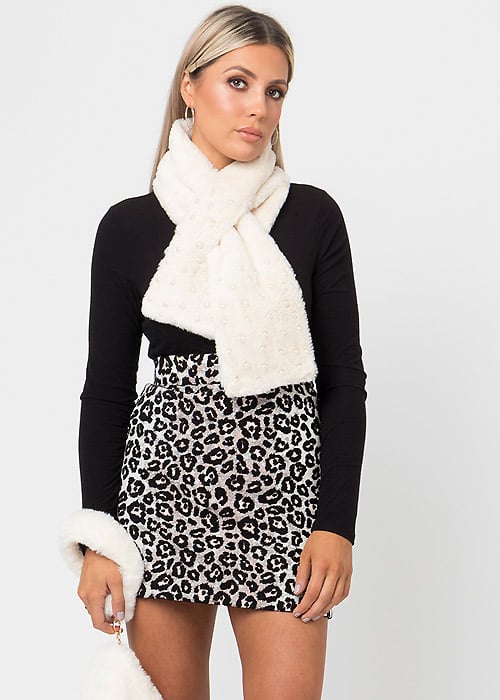 Pia Rossini Josephine Fur Scarf image