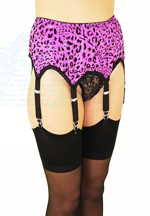 Sassy 6 Strap Sparkle Leopard Suspender Belt image