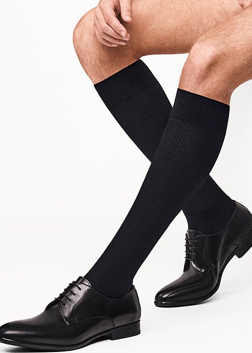 Wolford Long Distance Mens Knee Socks SideZoom 2