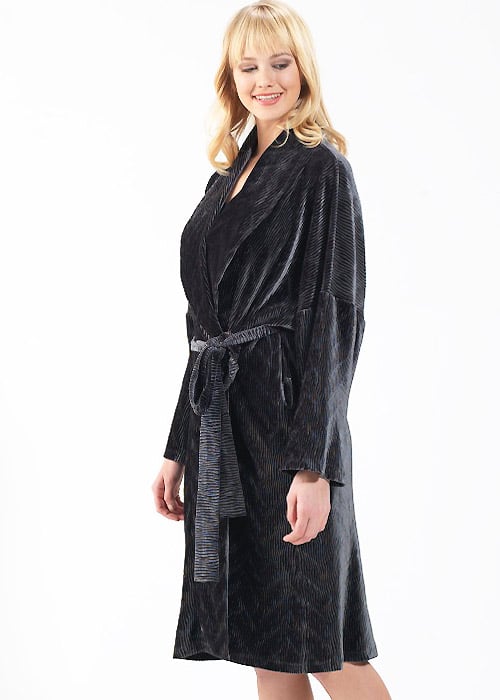 Blackspade Velvet Robe SideZoom 2