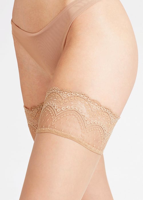 Falke Invisible Deluxe 8 Hold Ups SideZoom 4