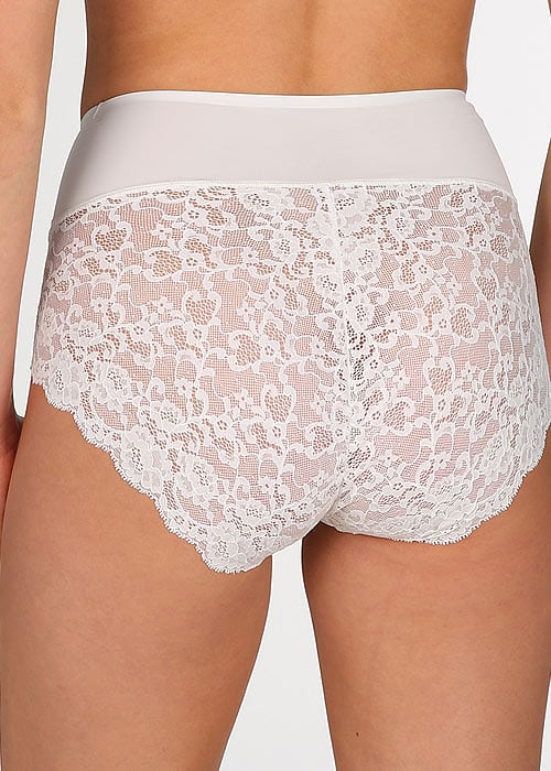 Marie Jo Studio Control Brief image
