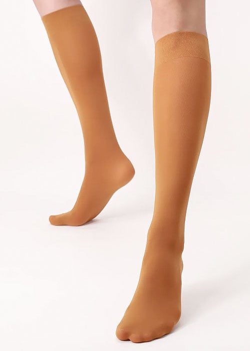 Oroblu All Colours 50 Knee Highs image