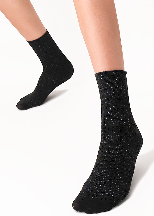 Oroblu Comfy Bright Ribbed Socks SideZoom 1