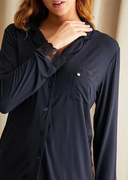 Pretty You London Bamboo Lace Raven Pyjama Set image