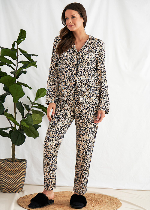 Pretty You London Cheetah Pyjama Set