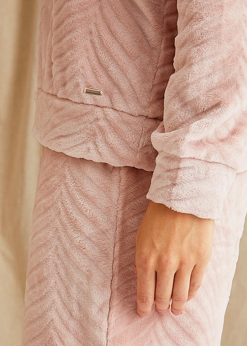 Pretty You London Cosy Chevron Rose Lounge Suit SideZoom 3