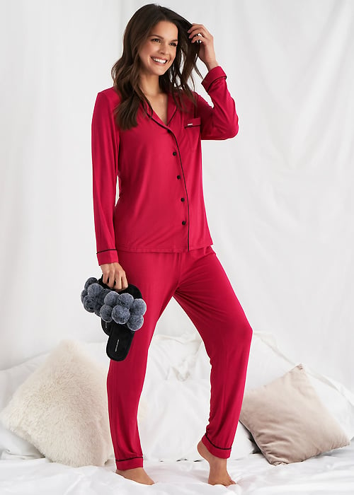 Pretty You London Scarlet Bamboo Pyjama Set SideZoom 4