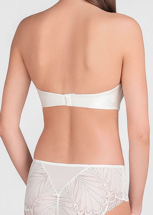 Wonderbra Refined Glamour Ultimate Strapless Bra In Stock At UK Tights